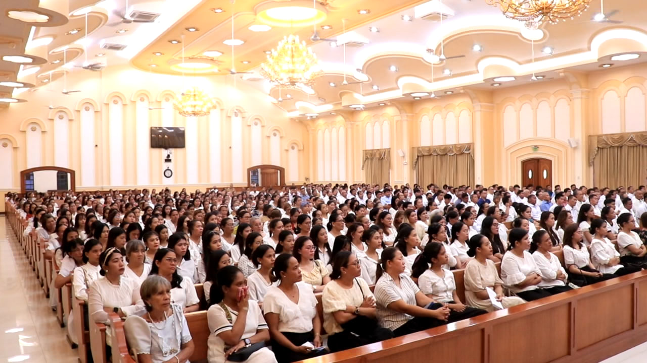 Church officers from Seoul enhance communication skills via webinar