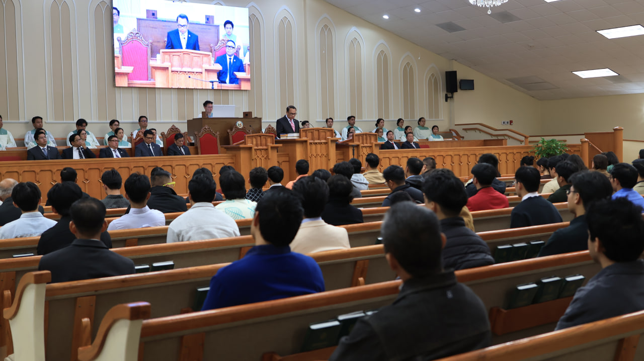 Church officers from Seoul enhance communication skills via webinar