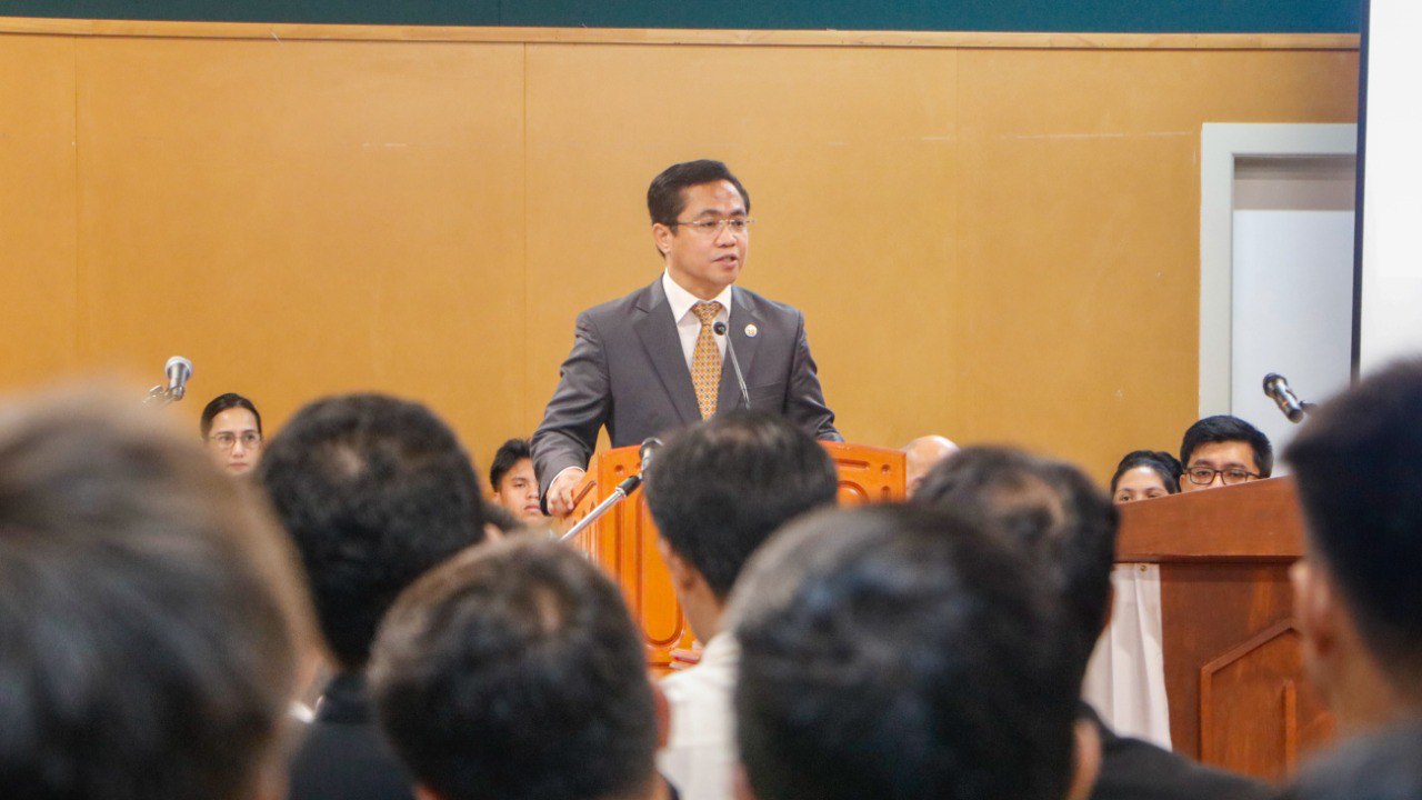 Church officers from Seoul enhance communication skills via webinar