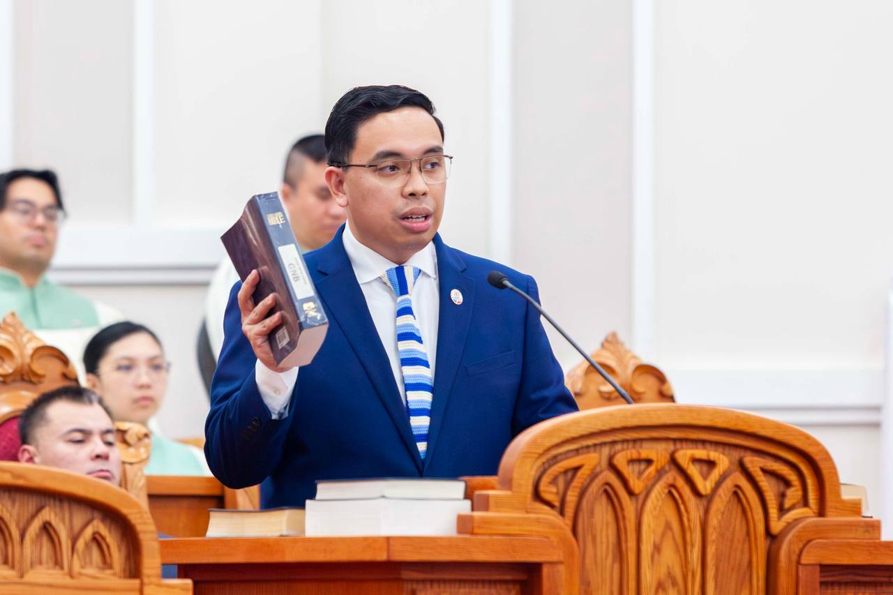 Church officers from Seoul enhance communication skills via webinar