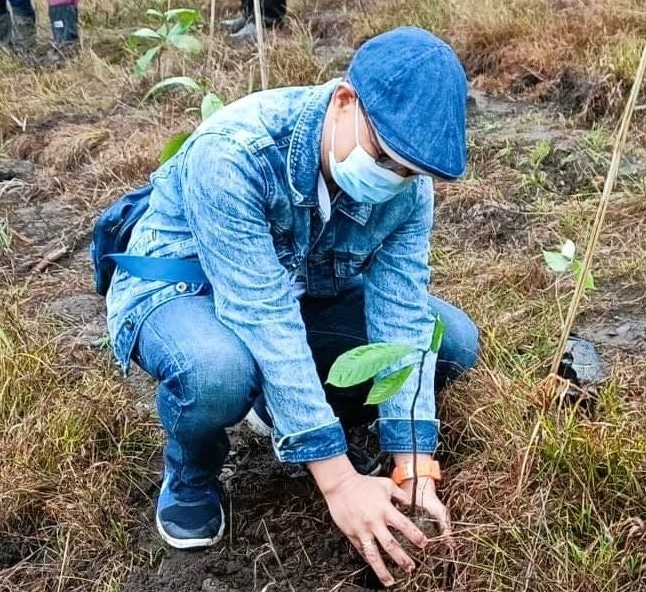 Brethren in Sultan Kudarat join hands for tree planting