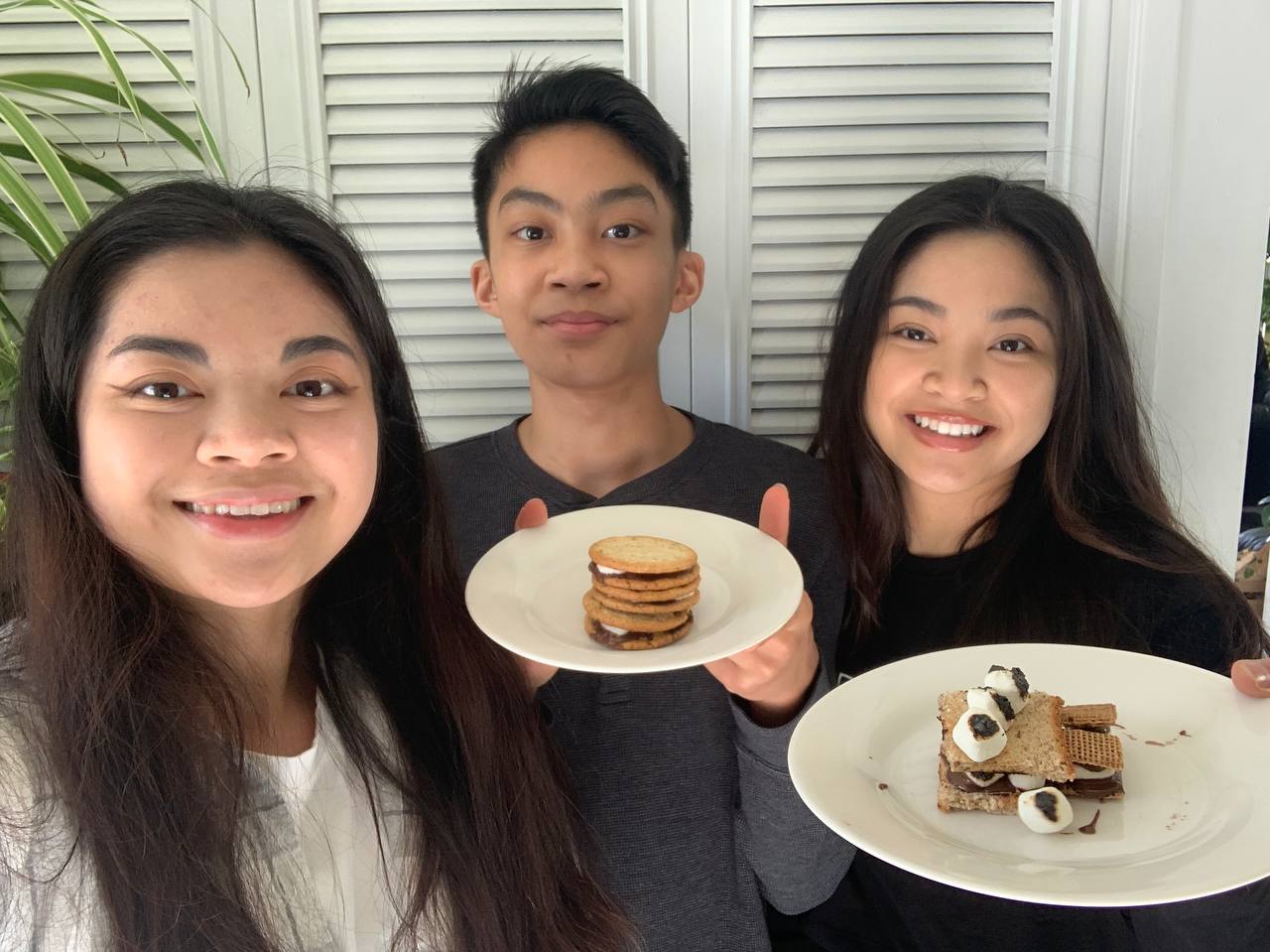 Forest Heights Binhi members bond through s’more-making activity