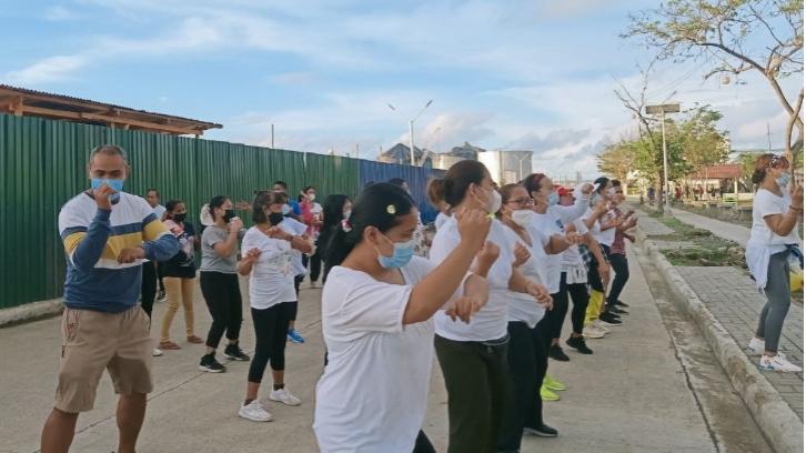 Naga Congregation in Cebu holds fun walk, physical fitness activity