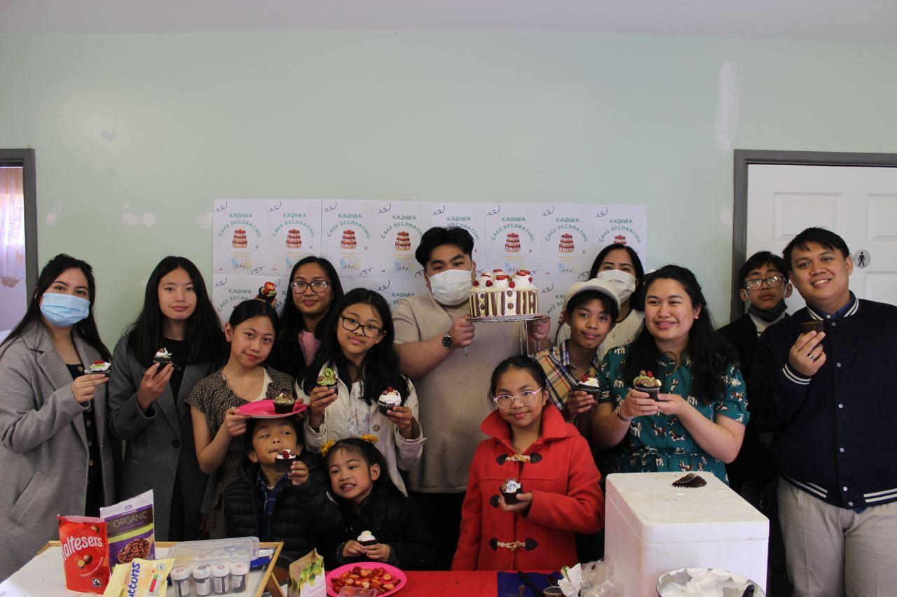 Cake decorating activity brings together young members in Birmingham