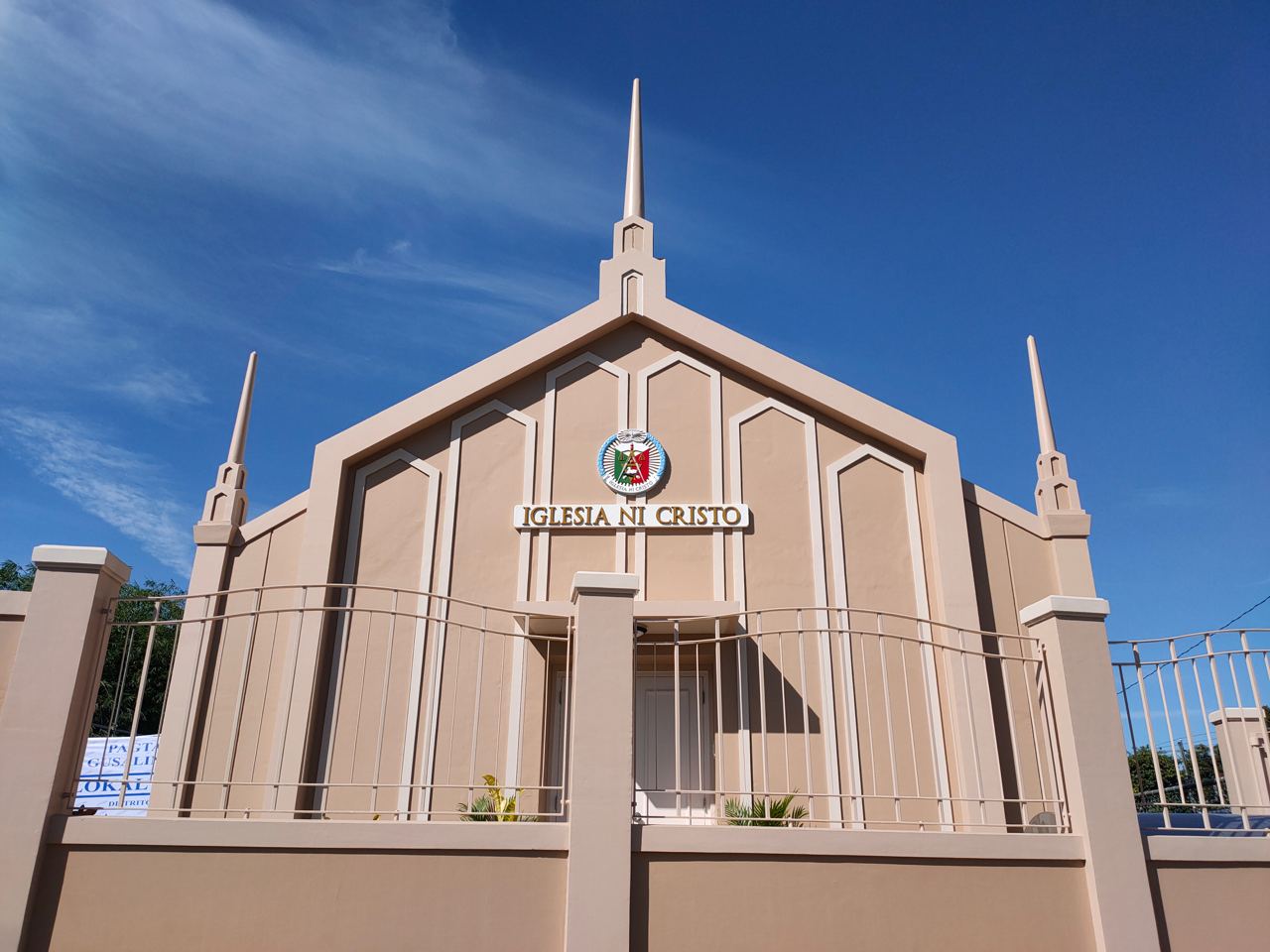 New house of worship for Paddad Congregation dedicated to God