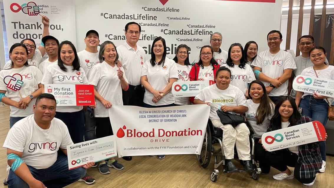 Meadowlark Congregation donates to Canadian Blood Services