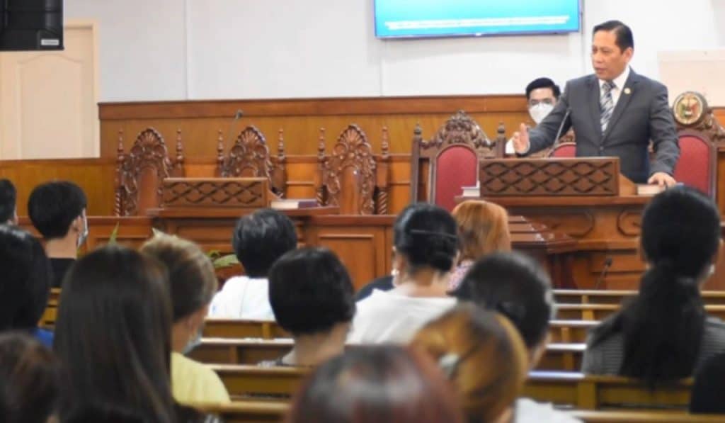 Bambang Congregation officers lead evangelical mission