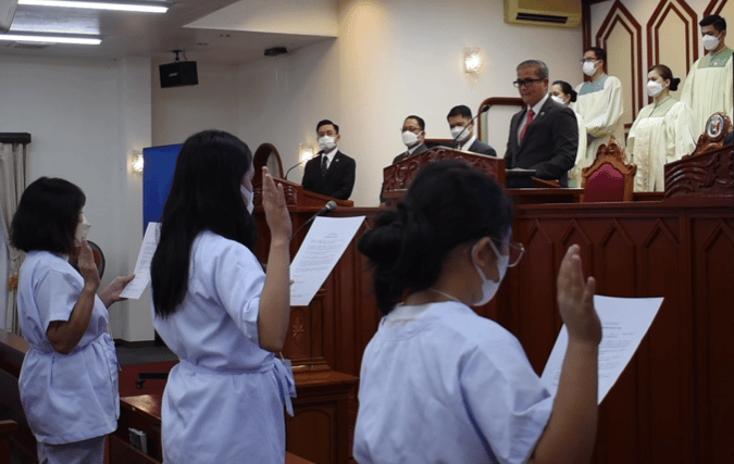 New members in Tokyo, Japan thankful for receiving baptism