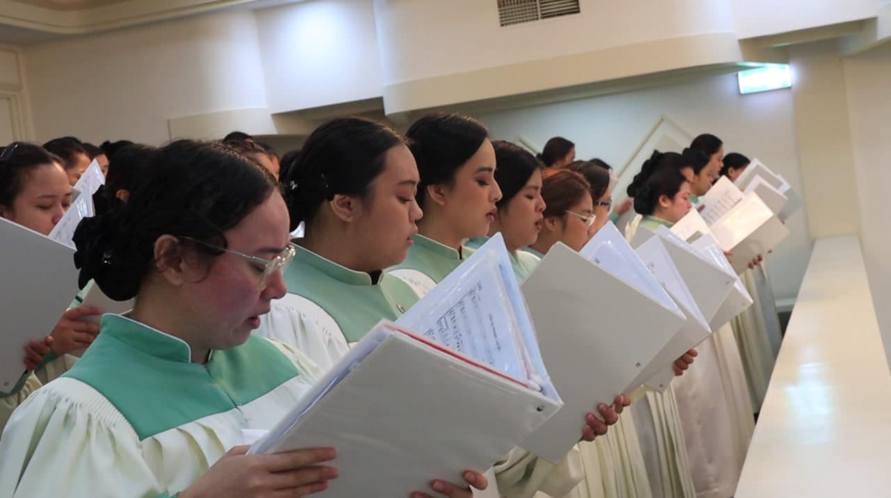 Choir members in Australia East reaffirm zeal on district’s 30th anniversary