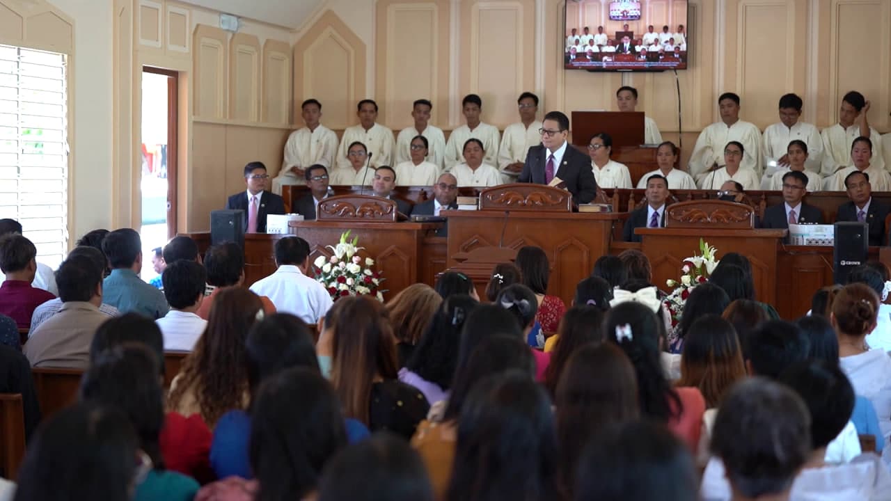 Two Nueva Vizcaya congregations observe milestone anniversaries
