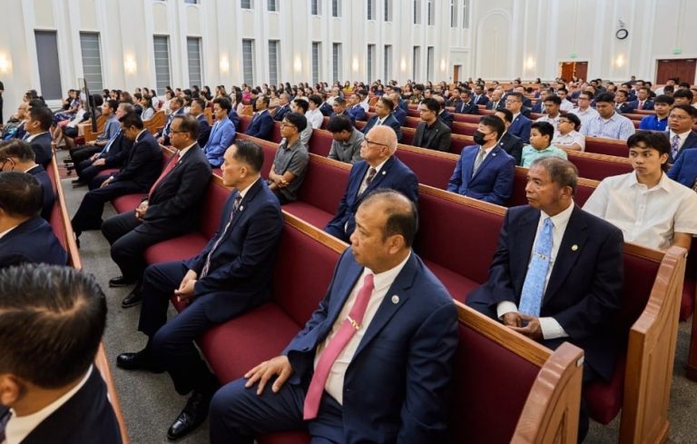 Hawaii-Pacific holds special gathering for head deacons and their families