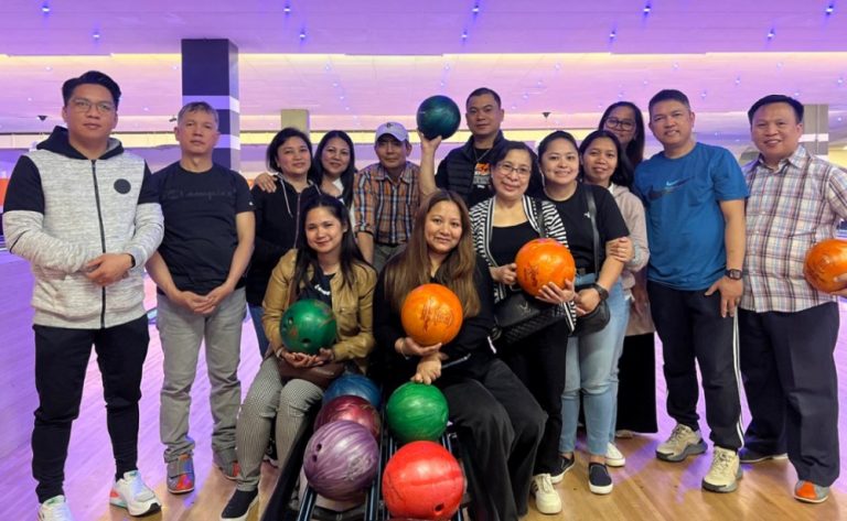 Parma Buklod members bond over bowling