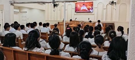 Church officers from Seoul enhance communication skills via webinar