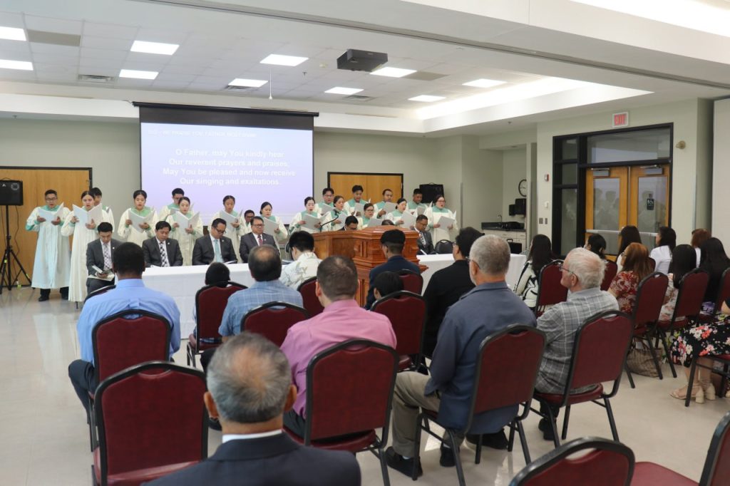 Inaugural worship service of Sedalia, Missouri GWS held