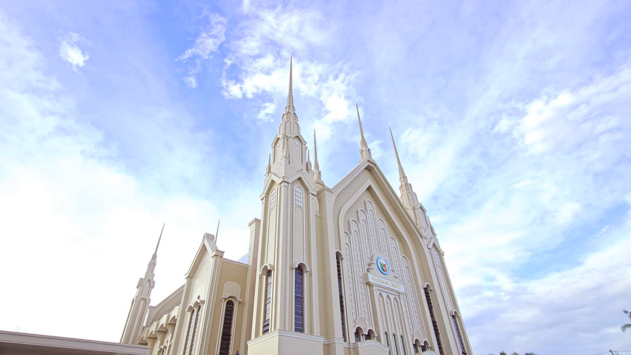 Church officers from Seoul enhance communication skills via webinar