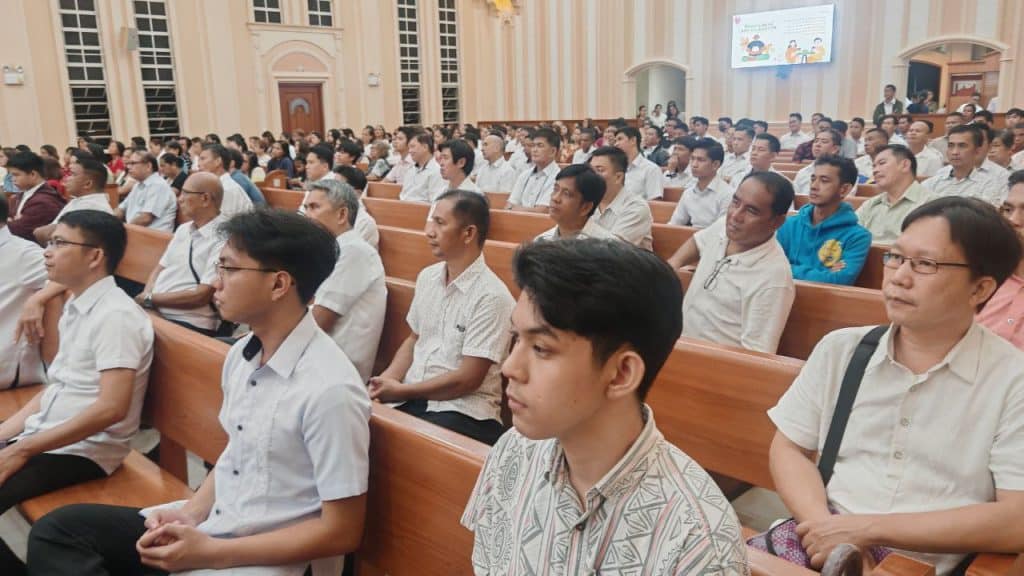 Bataan CEA, CMDPS, officers learn how to cope with stress