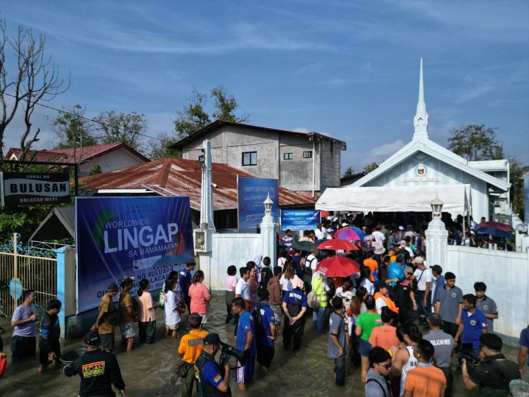 Bulacan West District reaches out to flood-stricken residents in Bulusan