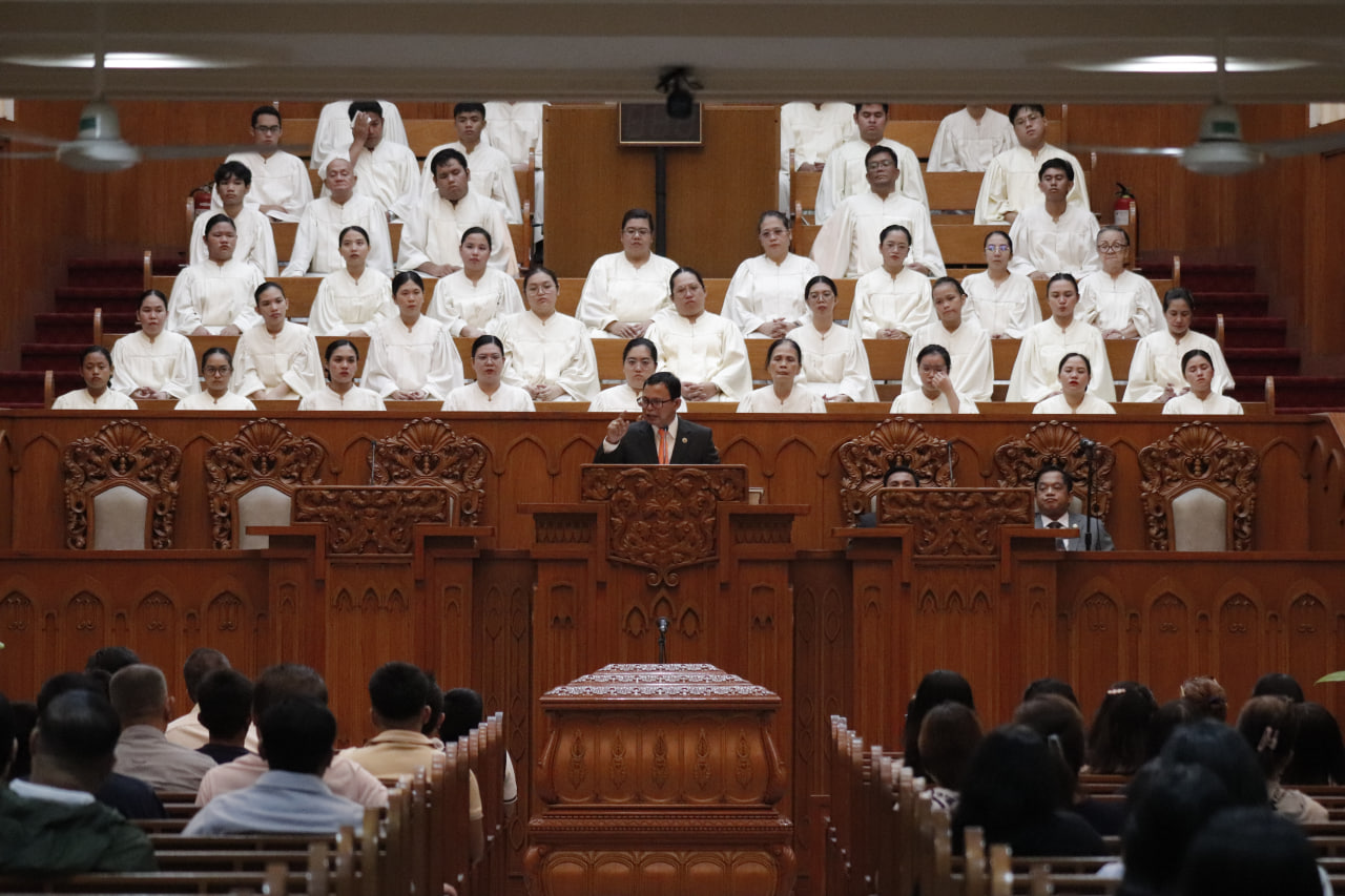 Church officers from Seoul enhance communication skills via webinar