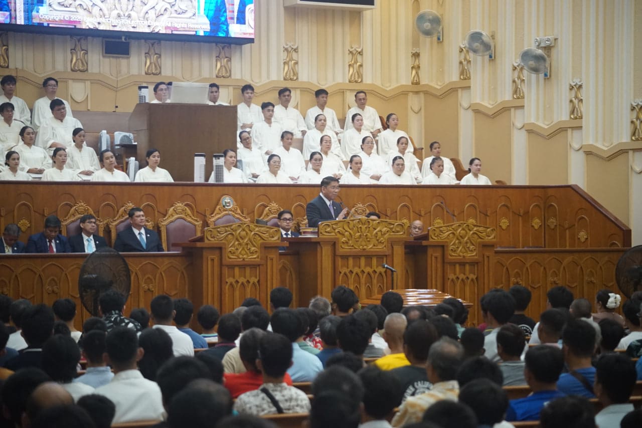 Various districts unite for worldwide evangelical mission