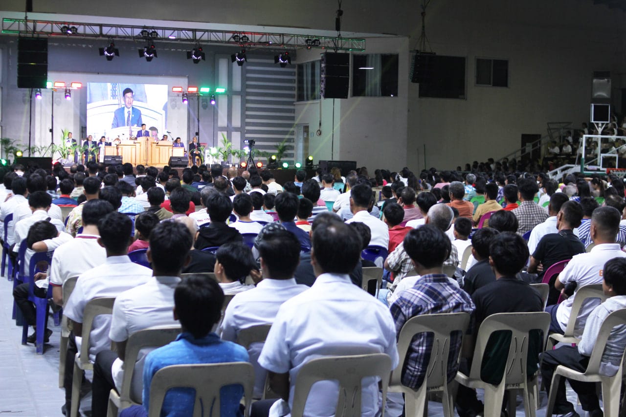 Various districts unite for worldwide evangelical mission