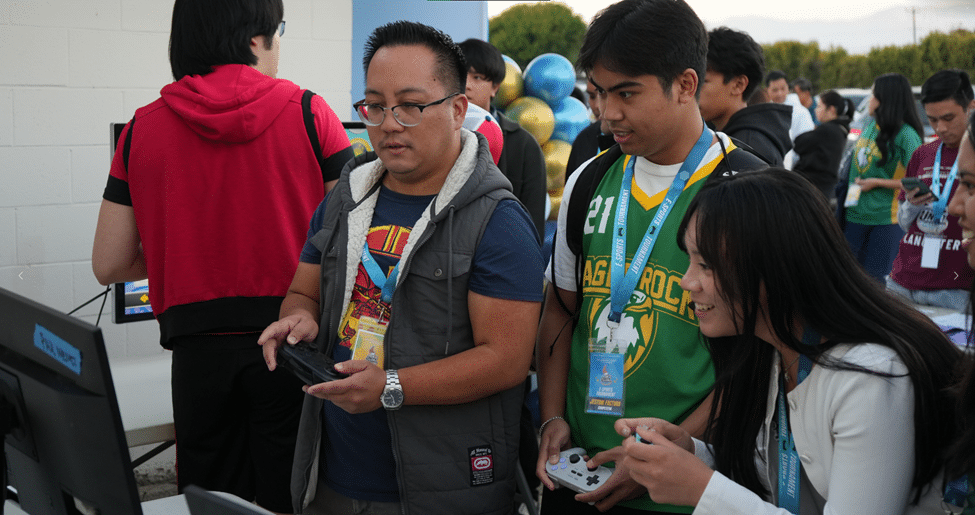 Church officers from Seoul enhance communication skills via webinar