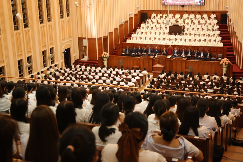 Choir members the world over spiritually renewed via special gatherings