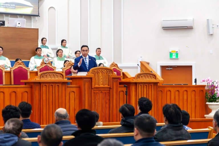 Surrey evangelical mission draws guests