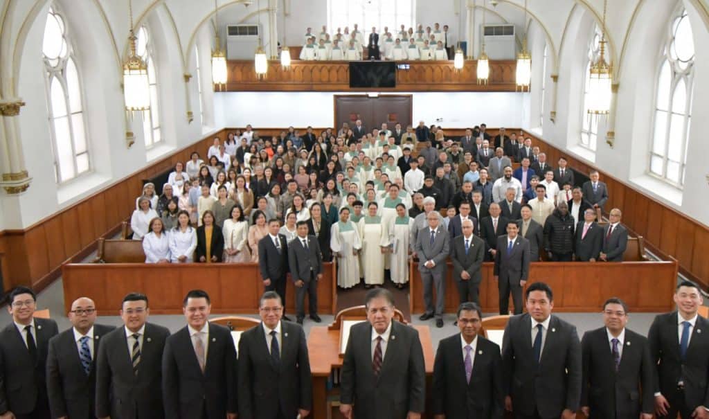 Bronx, New York Congregation praises God for its 15th anniversary
